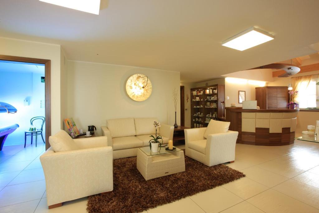 אנדלו Dolce Avita Hotel Spa & Resort מראה חיצוני תמונה